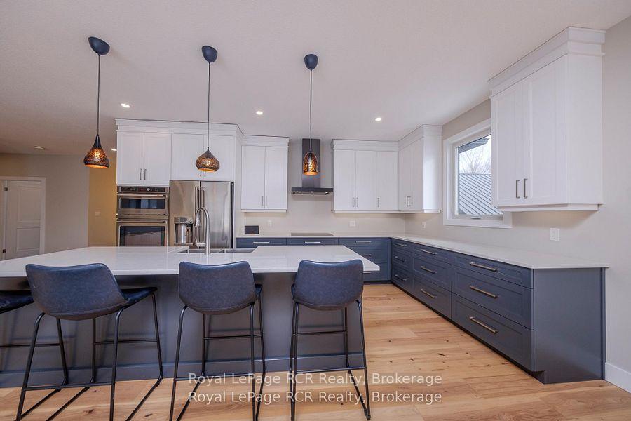 Photo 11 of 9 Sunset Place, Huron-Kinloss — HOMEH