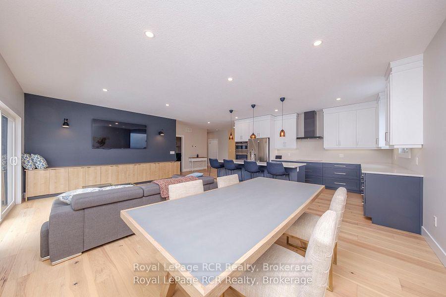 Photo 12 of 9 Sunset Place, Huron-Kinloss — HOMEH