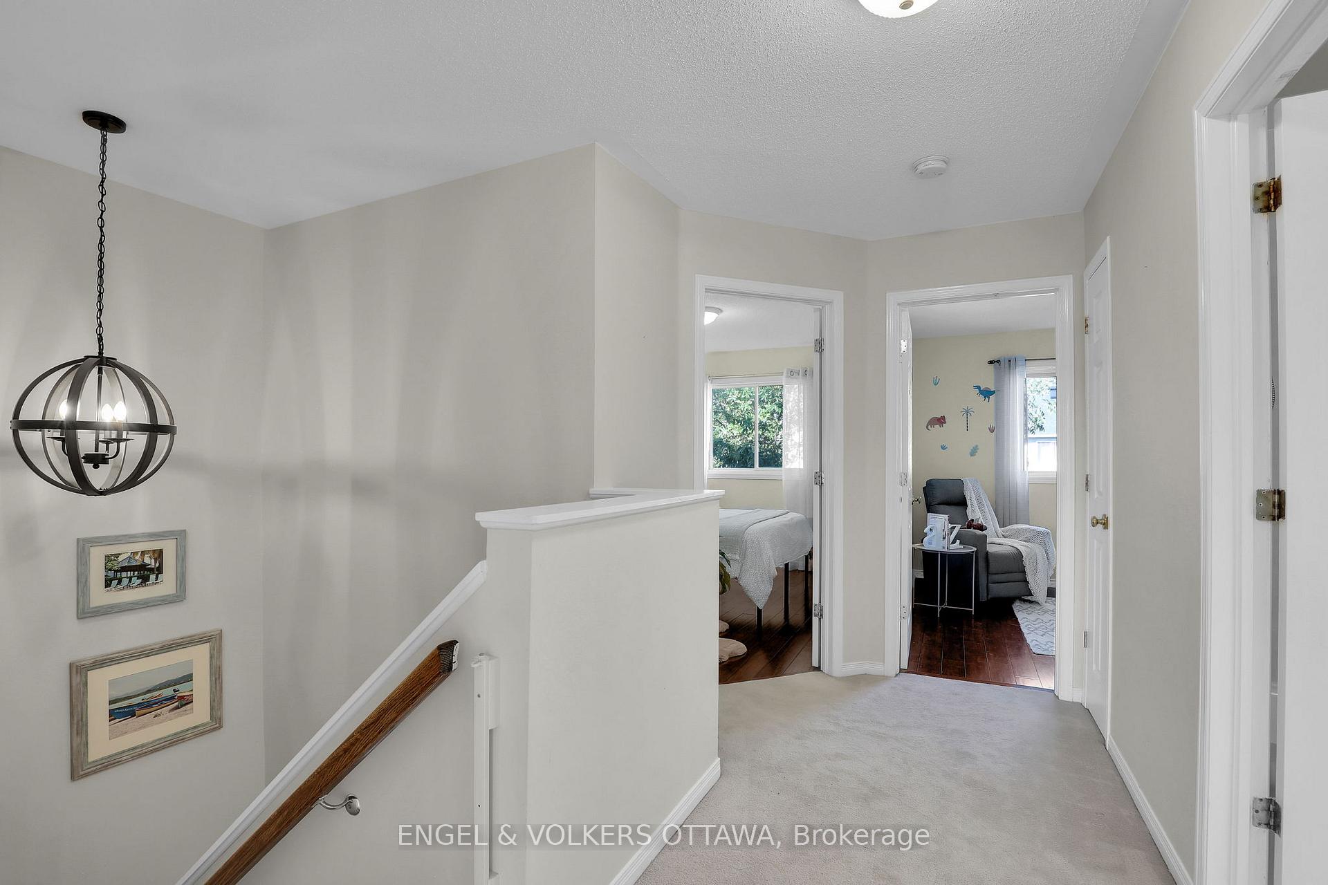 Photo 15 of 1632 Varennes Boulevard, Ottawa, Fallingbrook/Pineridge — HOMEH