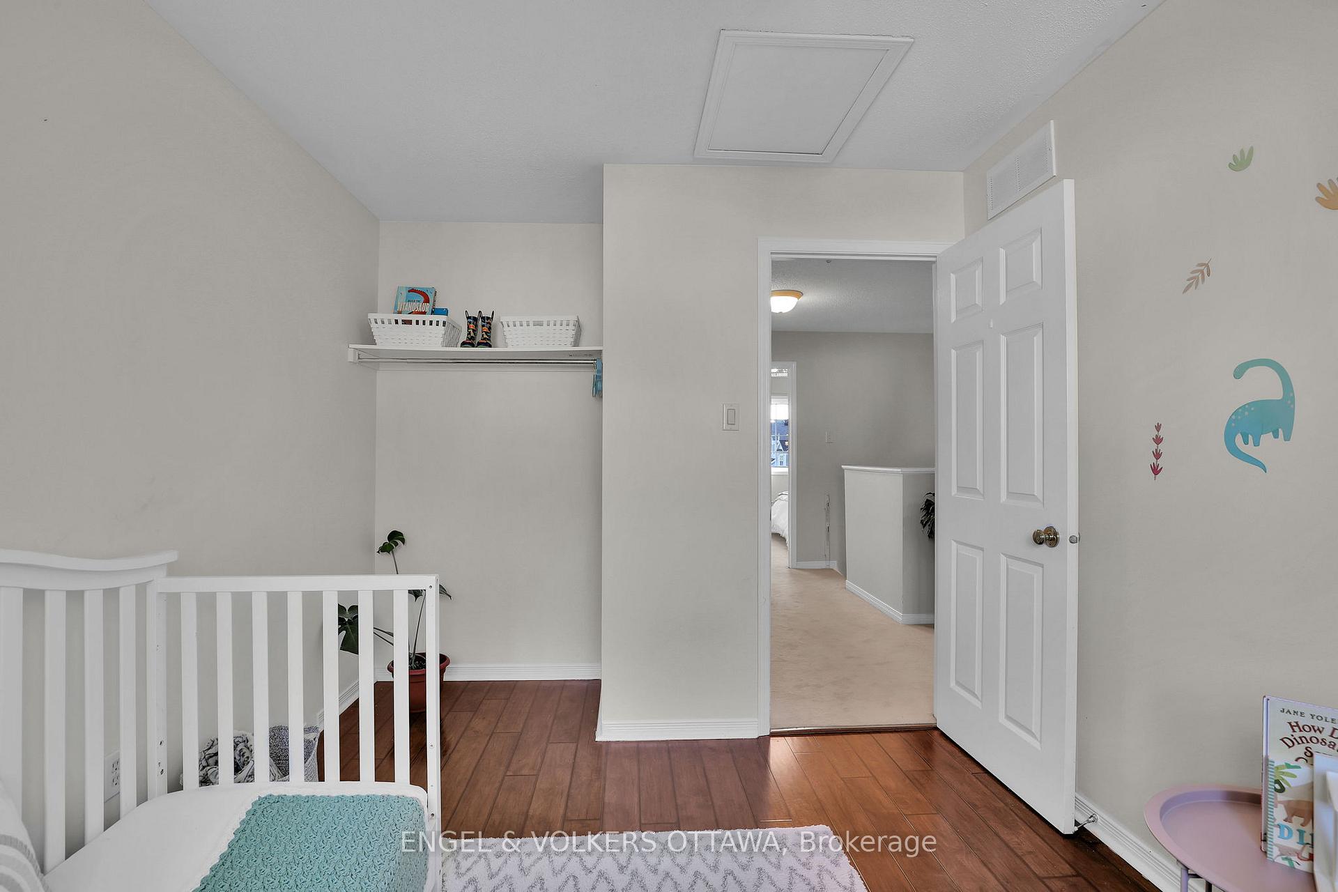 Photo 21 of 1632 Varennes Boulevard, Ottawa, Fallingbrook/Pineridge — HOMEH