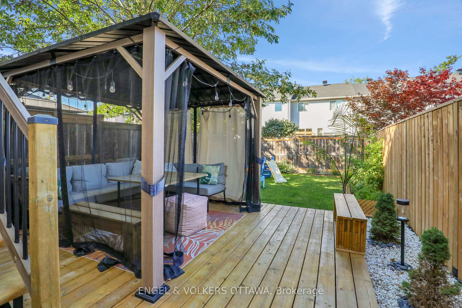 Photo 27 of 1632 Varennes Boulevard, Ottawa, Fallingbrook/Pineridge — HOMEH