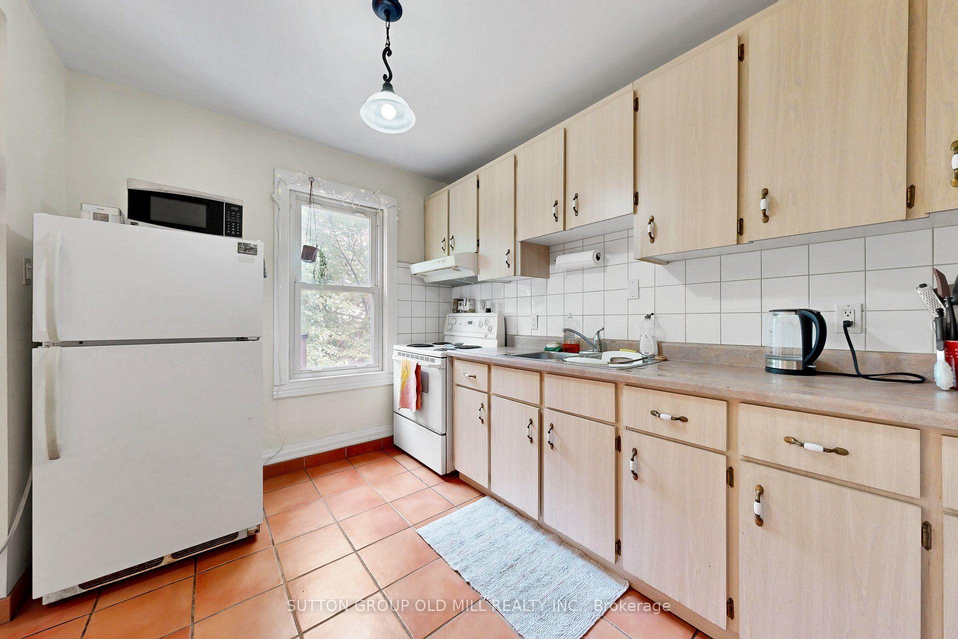 Photo 23 of 1060 College Street, Toronto, Dufferin Grove — HOMEH