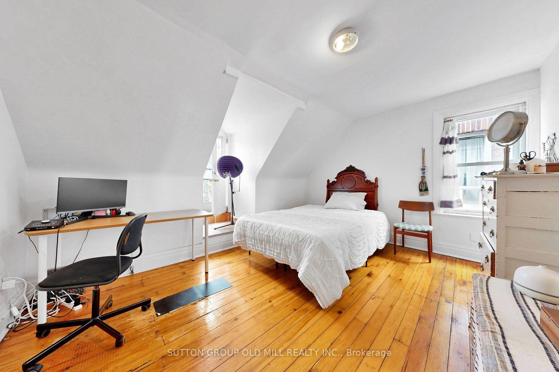 Photo 32 of 1060 College Street, Toronto, Dufferin Grove — HOMEH