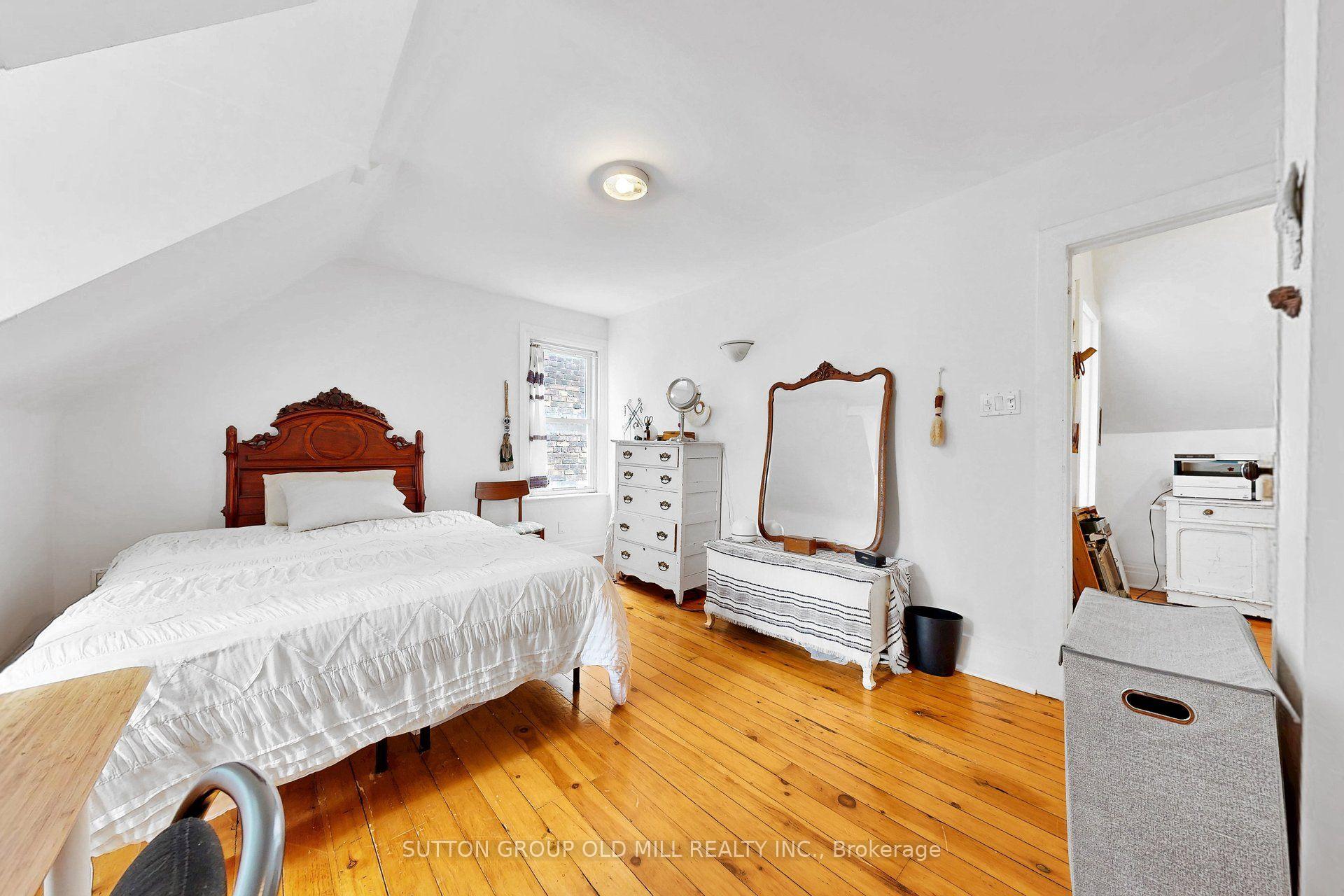 Photo 34 of 1060 College Street, Toronto, Dufferin Grove — HOMEH