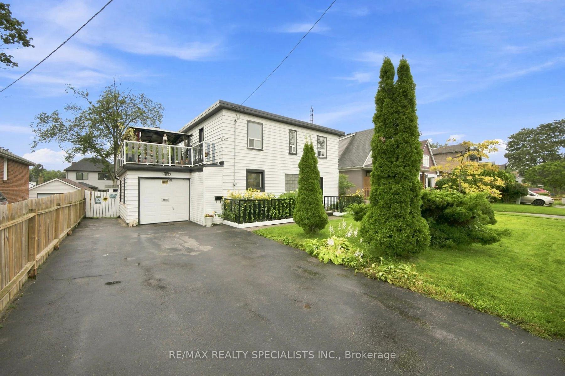 Photo 1 of 39 Macdonald Street, Etobicoke, Mimico — HOMEH