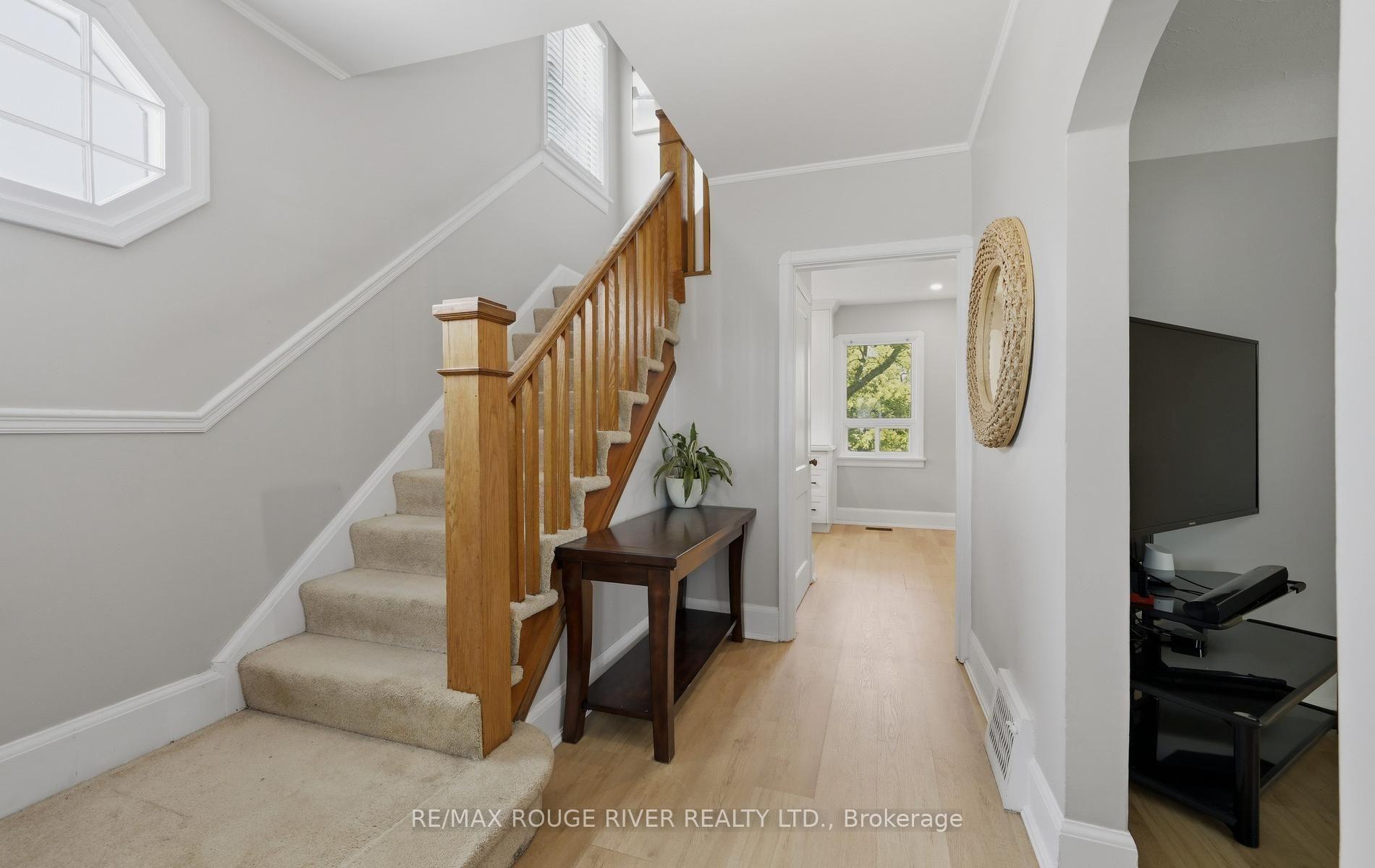 Photo 7 of 1576 Highway 2 Road, Clarington, Courtice — HOMEH