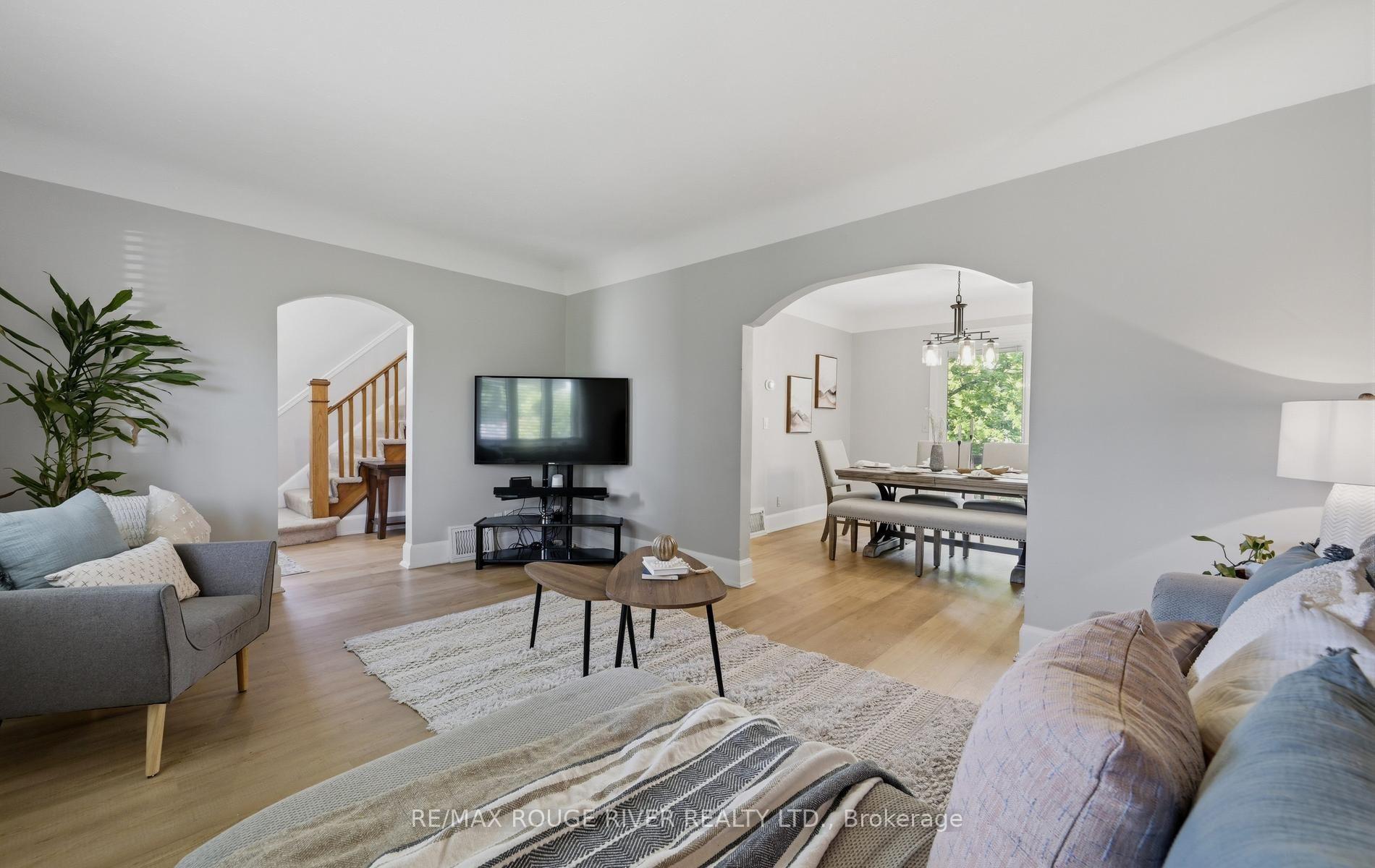 Photo 10 of 1576 Highway 2 Road, Clarington, Courtice — HOMEH