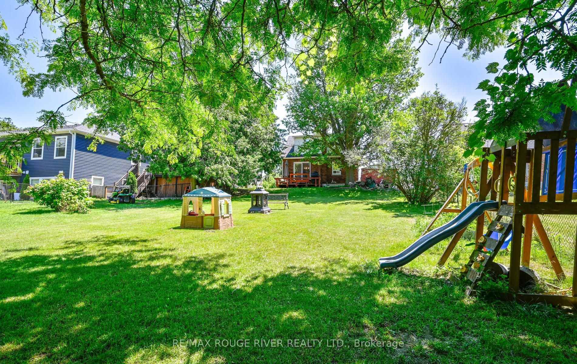 Photo 42 of 1576 Highway 2 Road, Clarington, Courtice — HOMEH