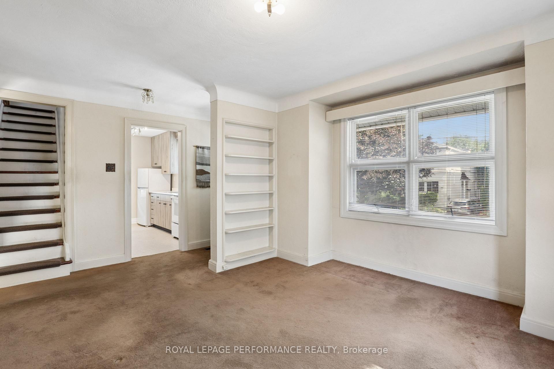 Photo 4 of 85 Noel Street, Ottawa, Lindenlea — HOMEH
