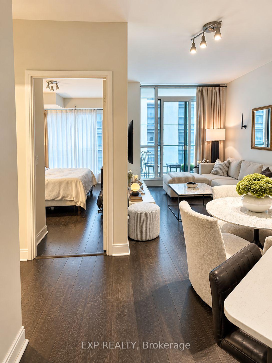 Photo 7 of Unit 702, 38 The Esplanade, Toronto, Waterfront Communities — HOMEH