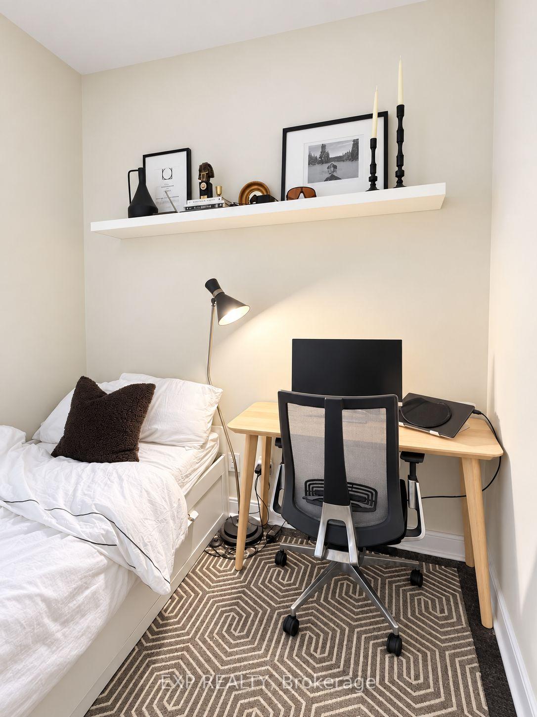 Photo 10 of Unit 702, 38 The Esplanade, Toronto, Waterfront Communities — HOMEH