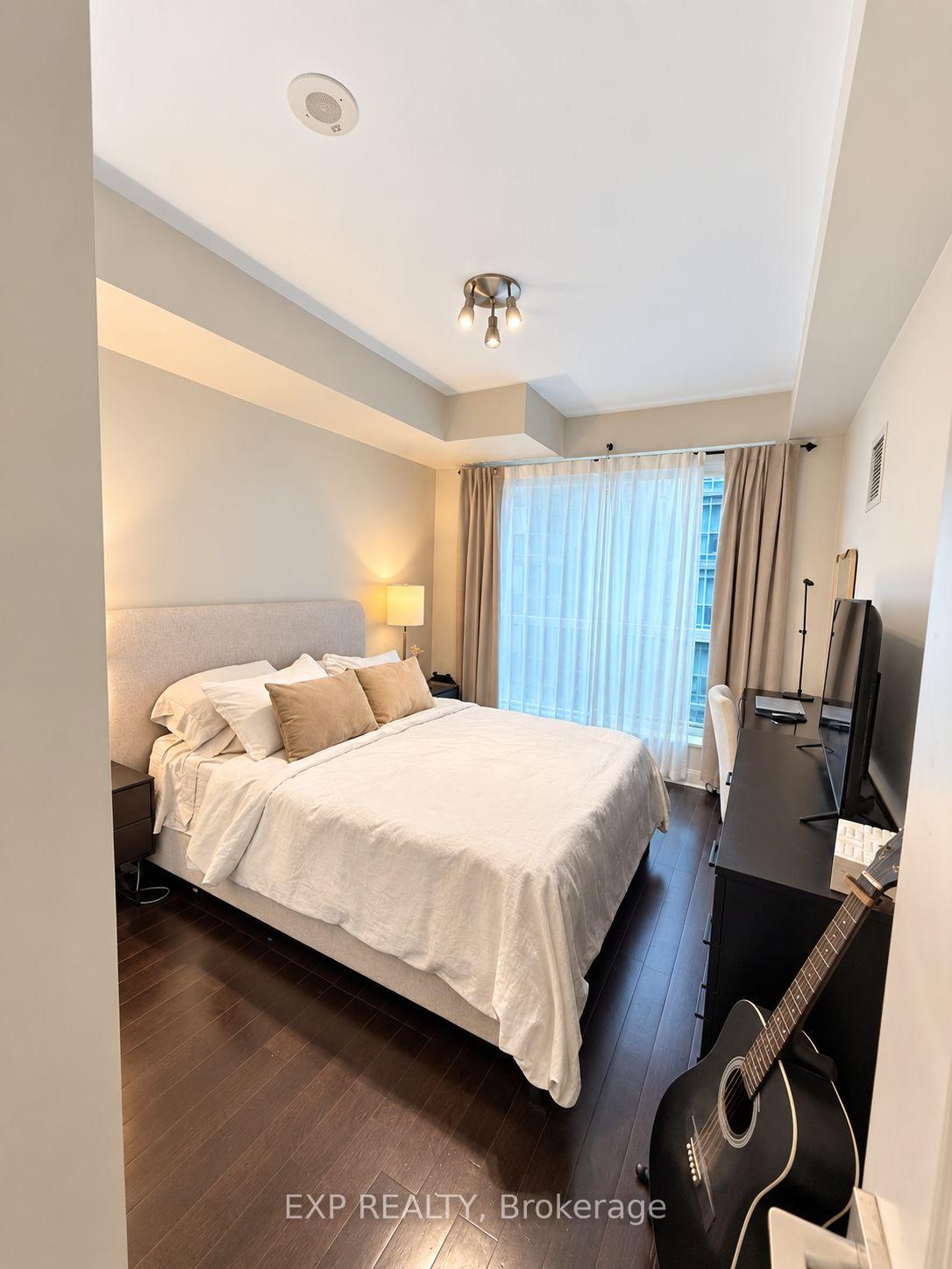 Photo 11 of Unit 702, 38 The Esplanade, Toronto, Waterfront Communities — HOMEH