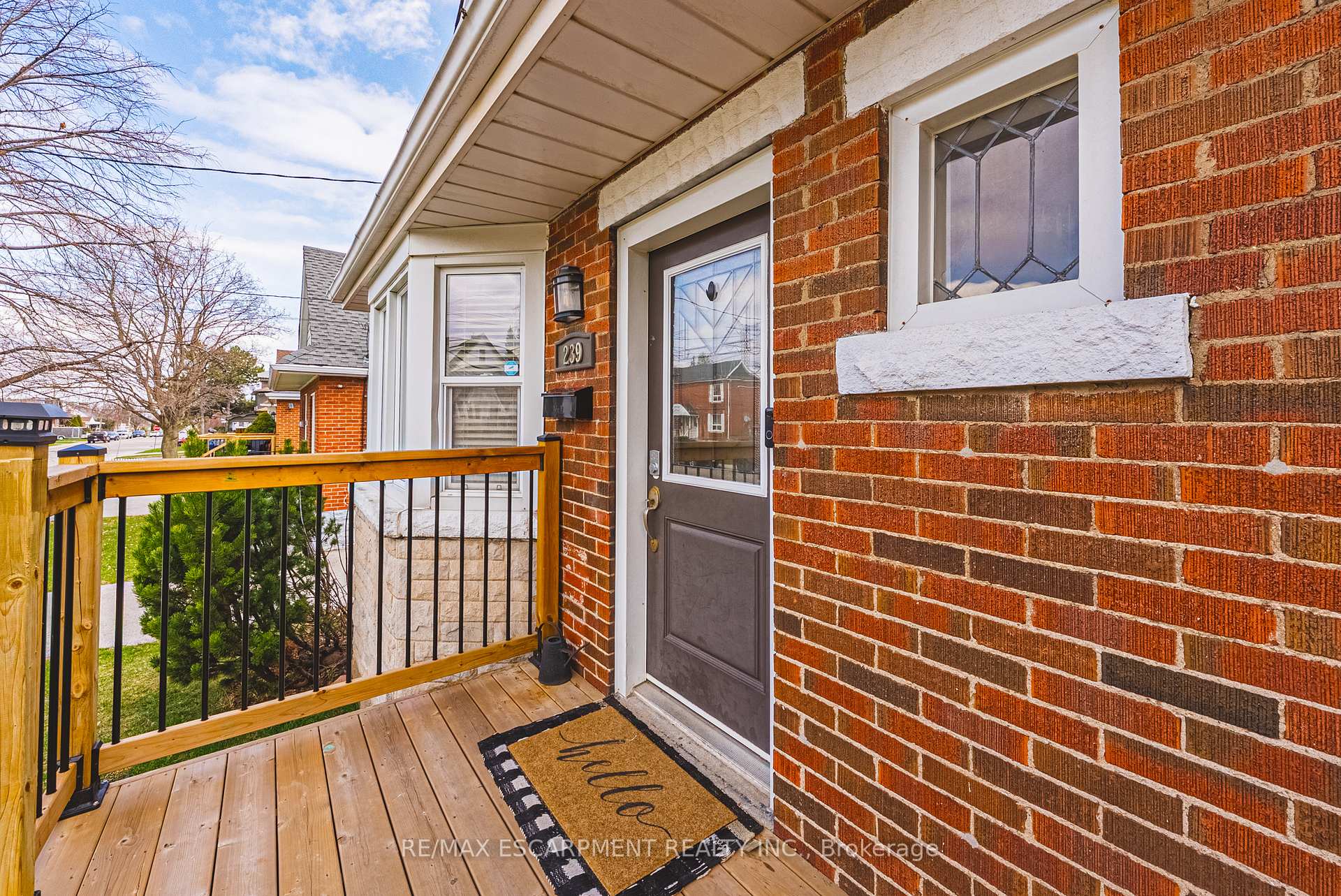 Photo 2 of 239 Rosewood Road, Hamilton, Glenview — HOMEH