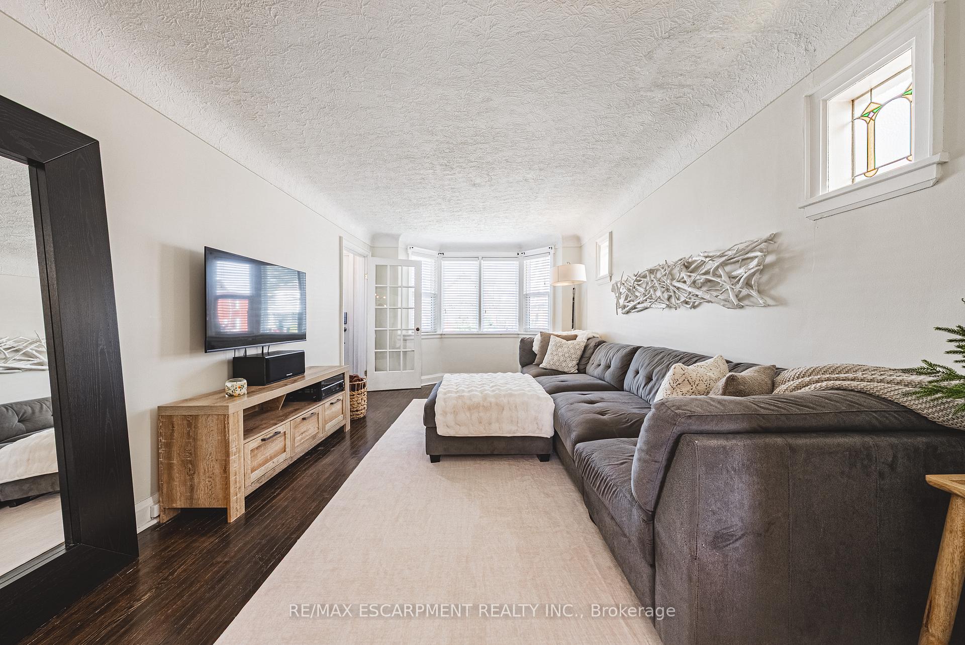 Photo 6 of 239 Rosewood Road, Hamilton, Glenview — HOMEH