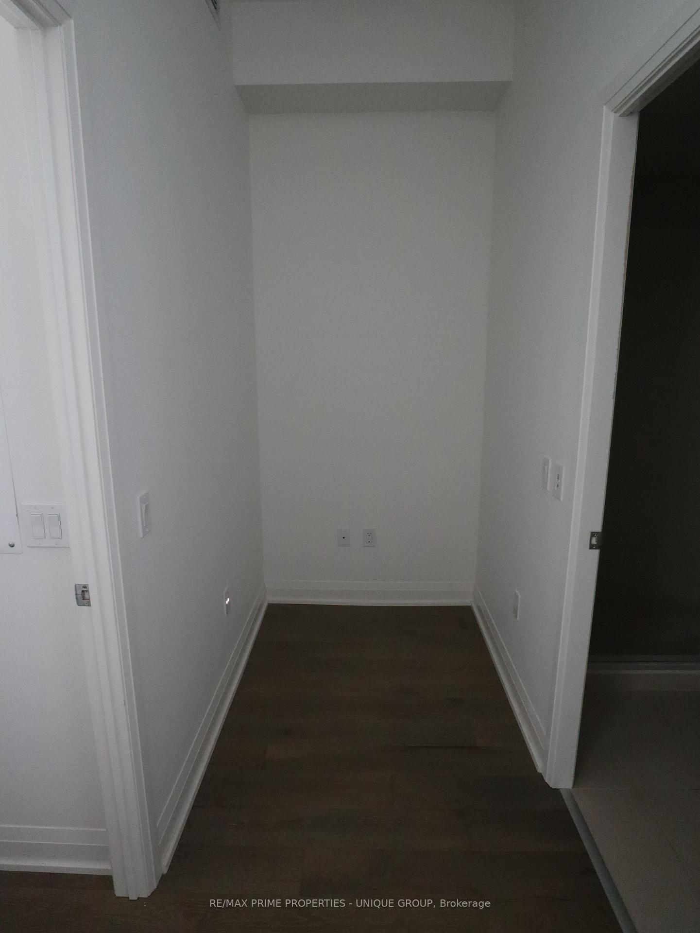 Photo 13 of Unit 412, 293 The Kingsway, Etobicoke, Edenbridge-Humber Valley — HOMEH