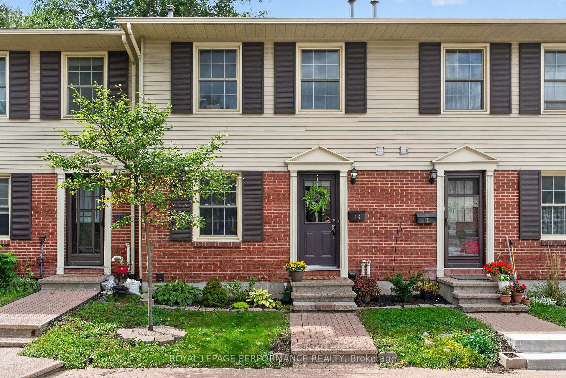 Front of Unit 16, 1160 Shillington Avenue