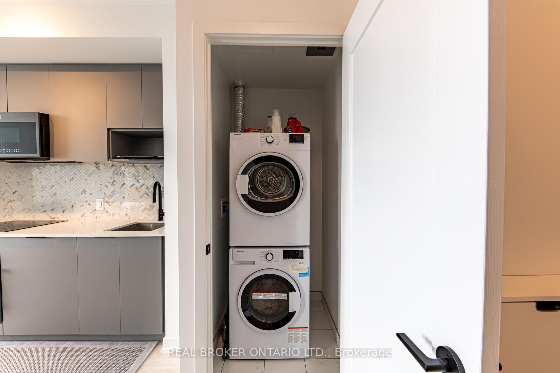 Photo 5 of Unit 3103, 5 Defries Street, Toronto, Regent Park — HOMEH