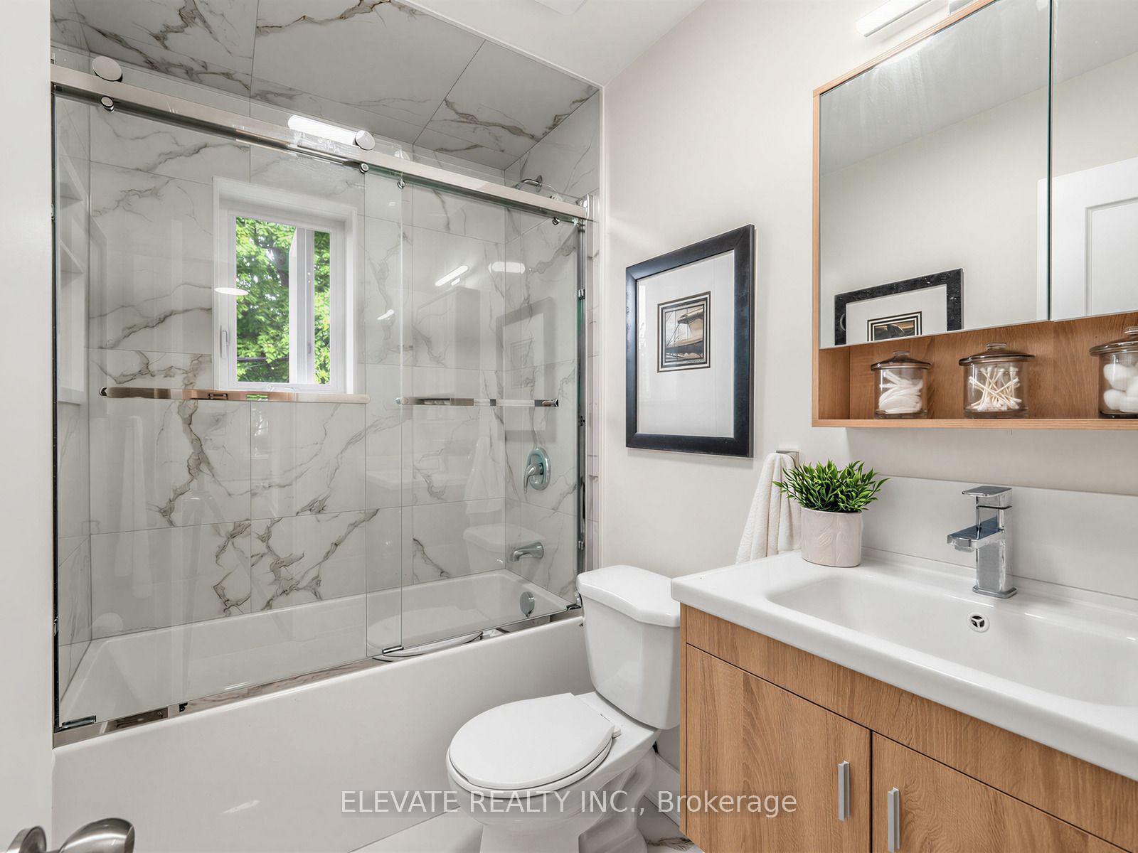 Photo 20 of 730 Danforth Road, Scarborough, Kennedy Park — HOMEH