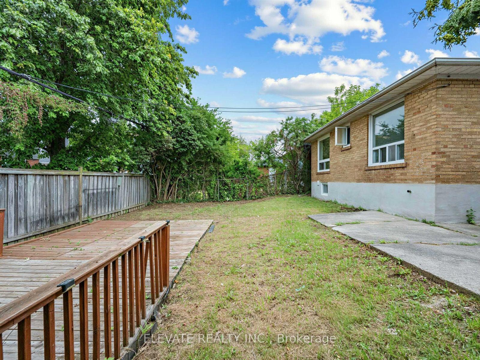 Photo 33 of 730 Danforth Road, Scarborough, Kennedy Park — HOMEH
