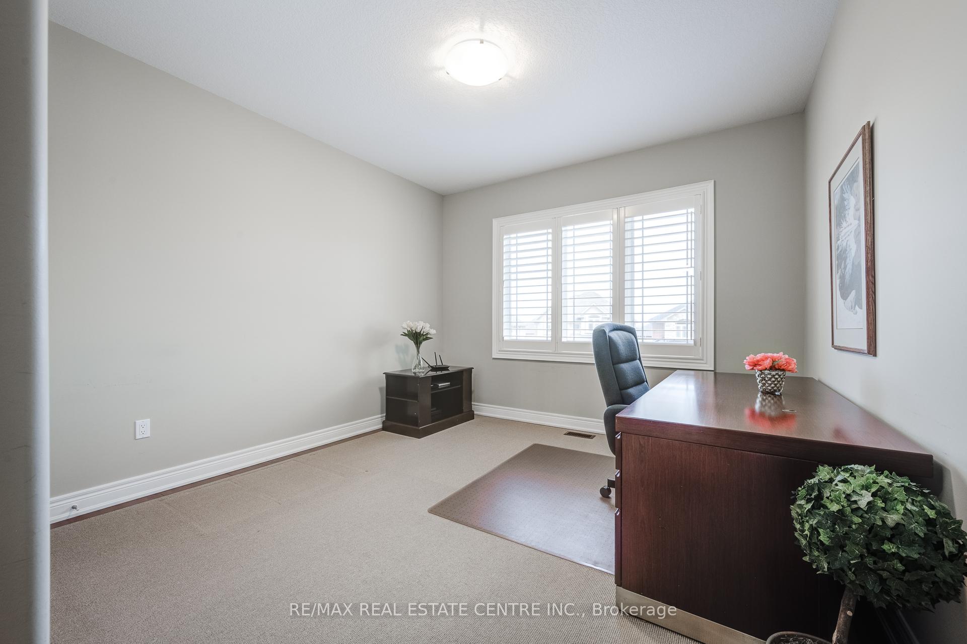 Photo 15 of 4072 Highland Park Drive, Lincoln, Beamsville — HOMEH