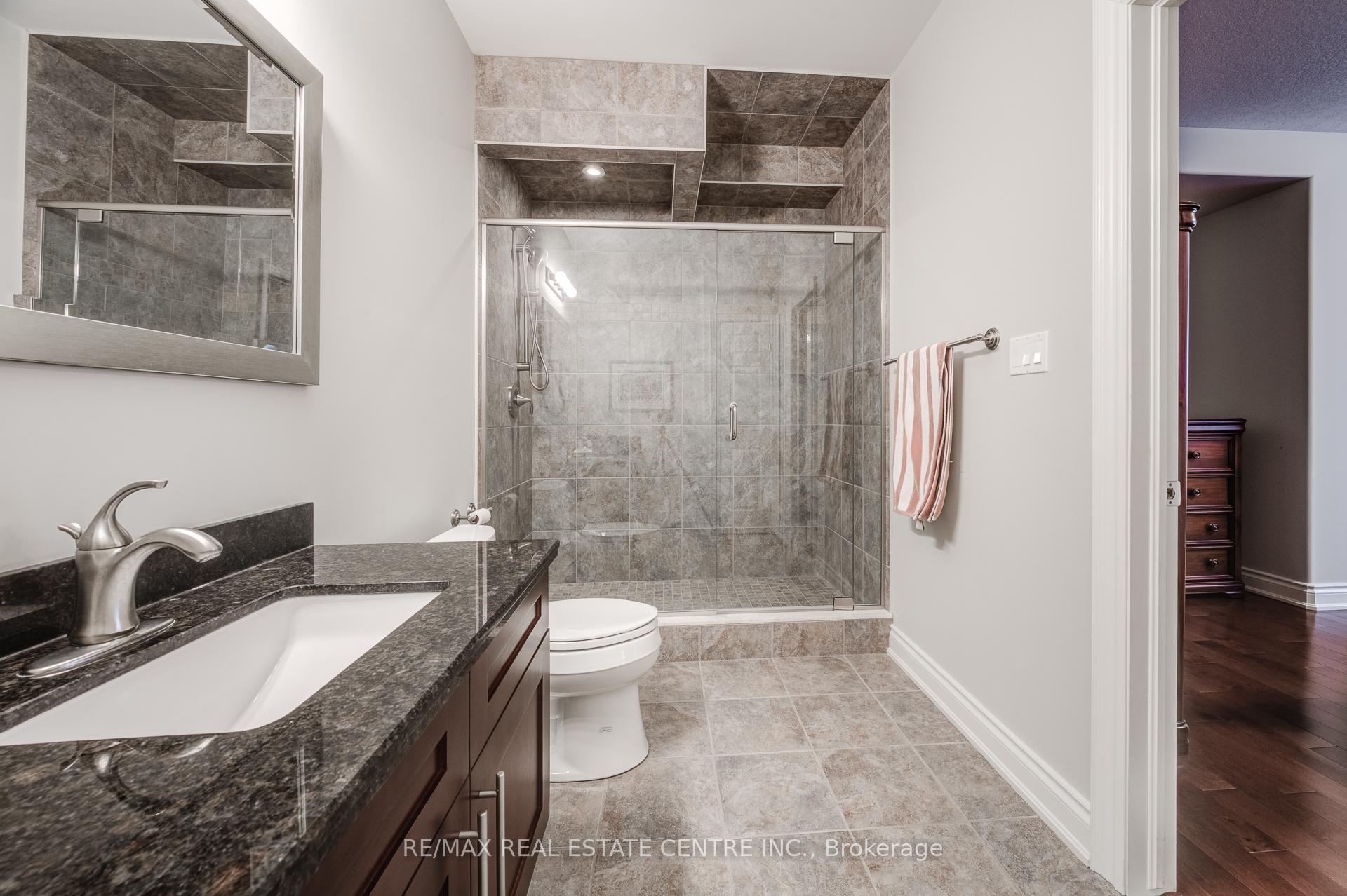 Photo 29 of 4072 Highland Park Drive, Lincoln, Beamsville — HOMEH