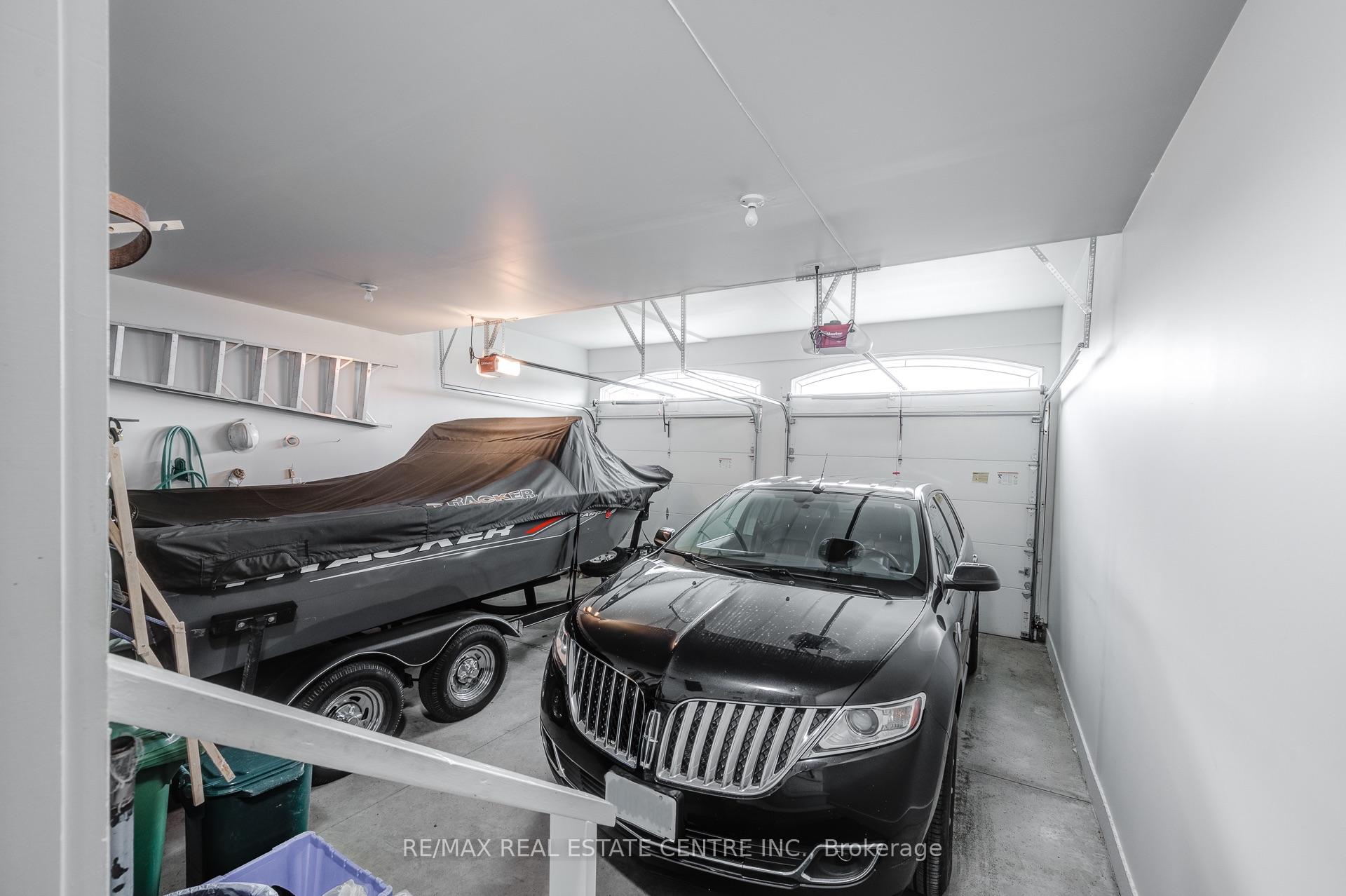 Photo 32 of 4072 Highland Park Drive, Lincoln, Beamsville — HOMEH