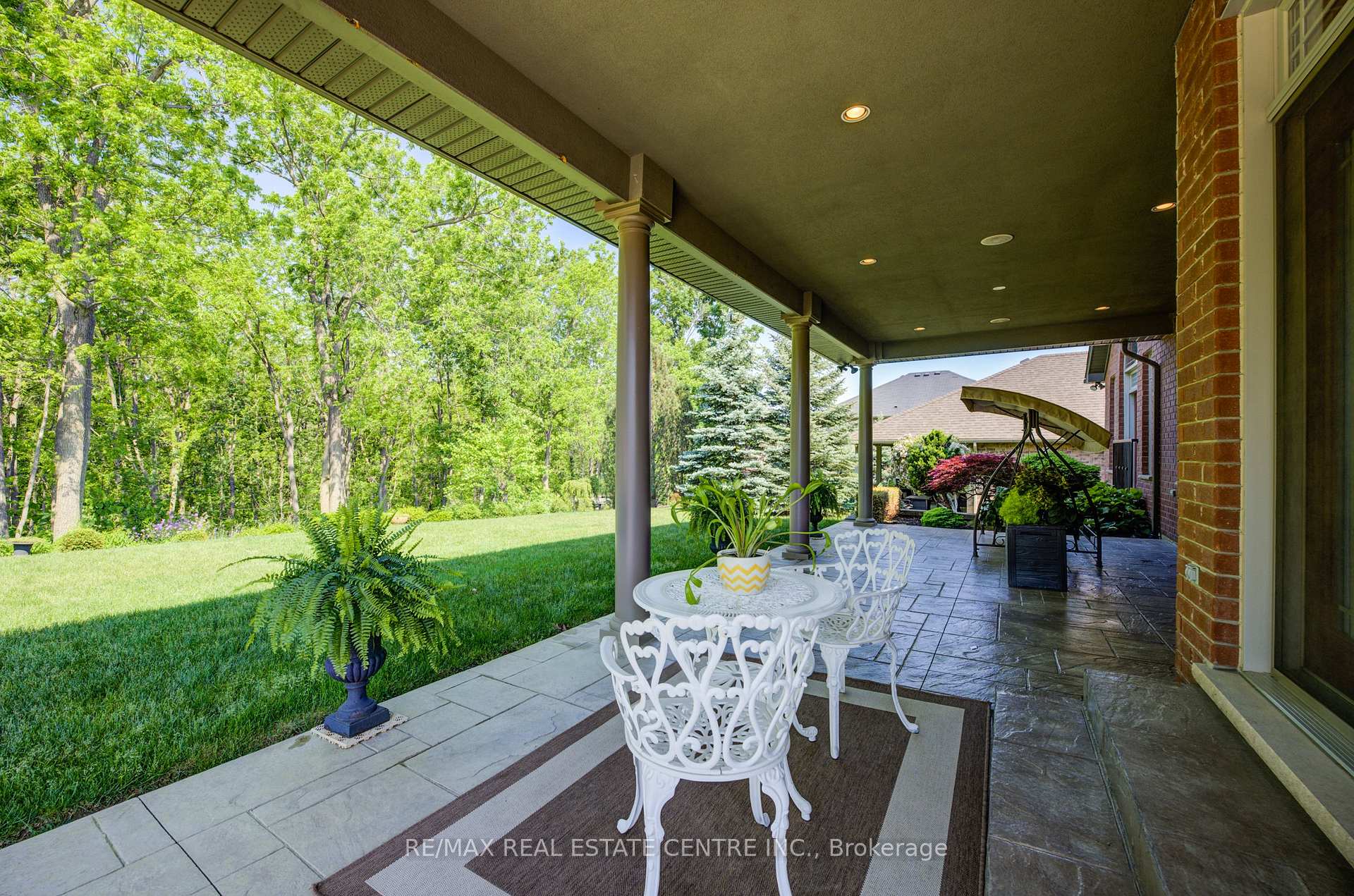 Photo 36 of 4072 Highland Park Drive, Lincoln, Beamsville — HOMEH