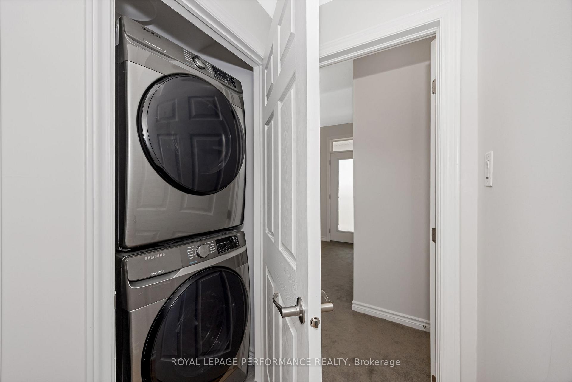 Photo 19 of 251 Zenith Private, Ottawa, Barrhaven - Half Moon Bay — HOMEH