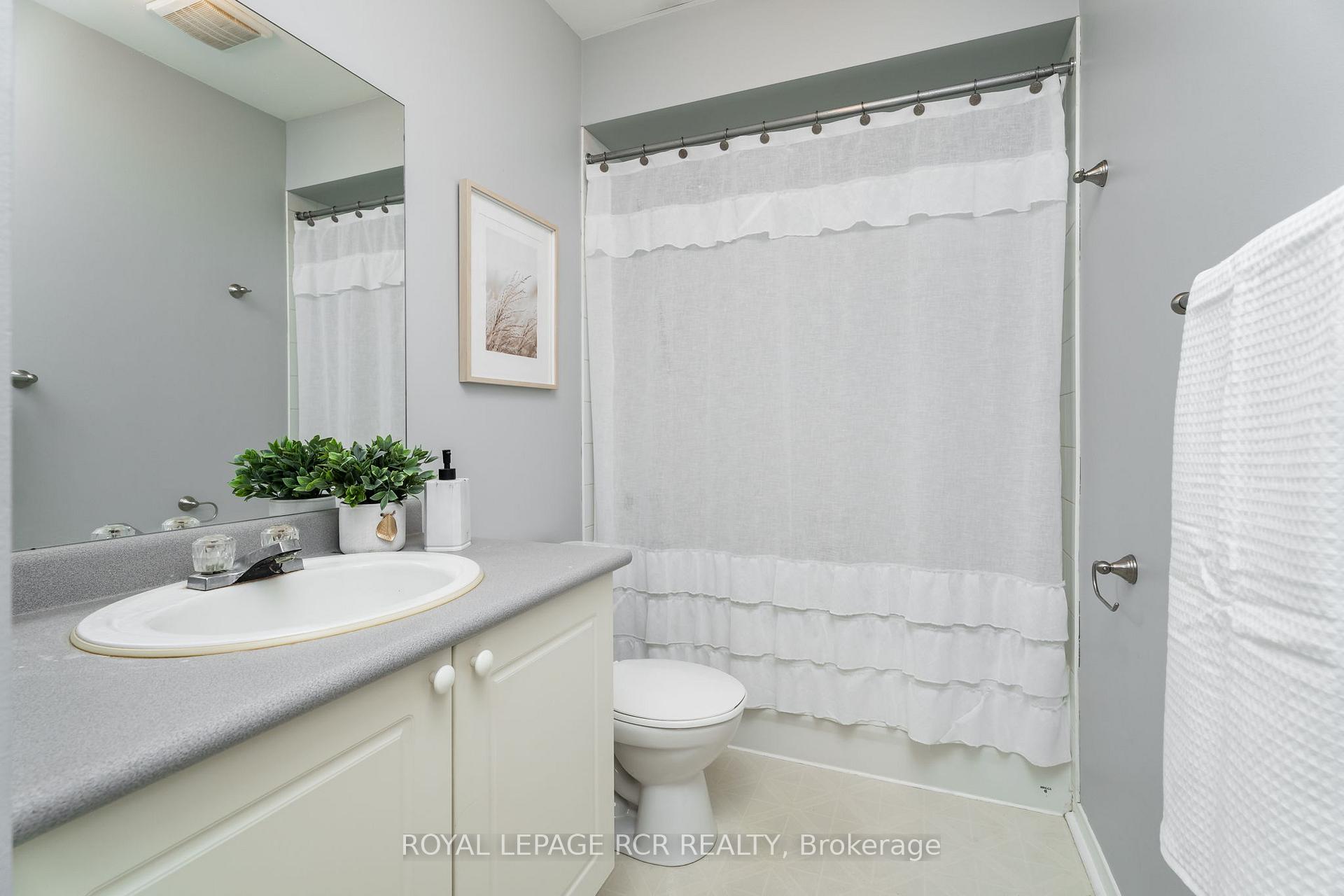 Photo 24 of 234 Howard Crescent, Orangeville — HOMEH