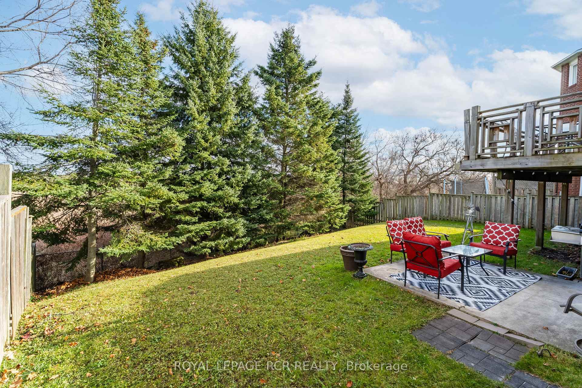 Photo 33 of 234 Howard Crescent, Orangeville — HOMEH