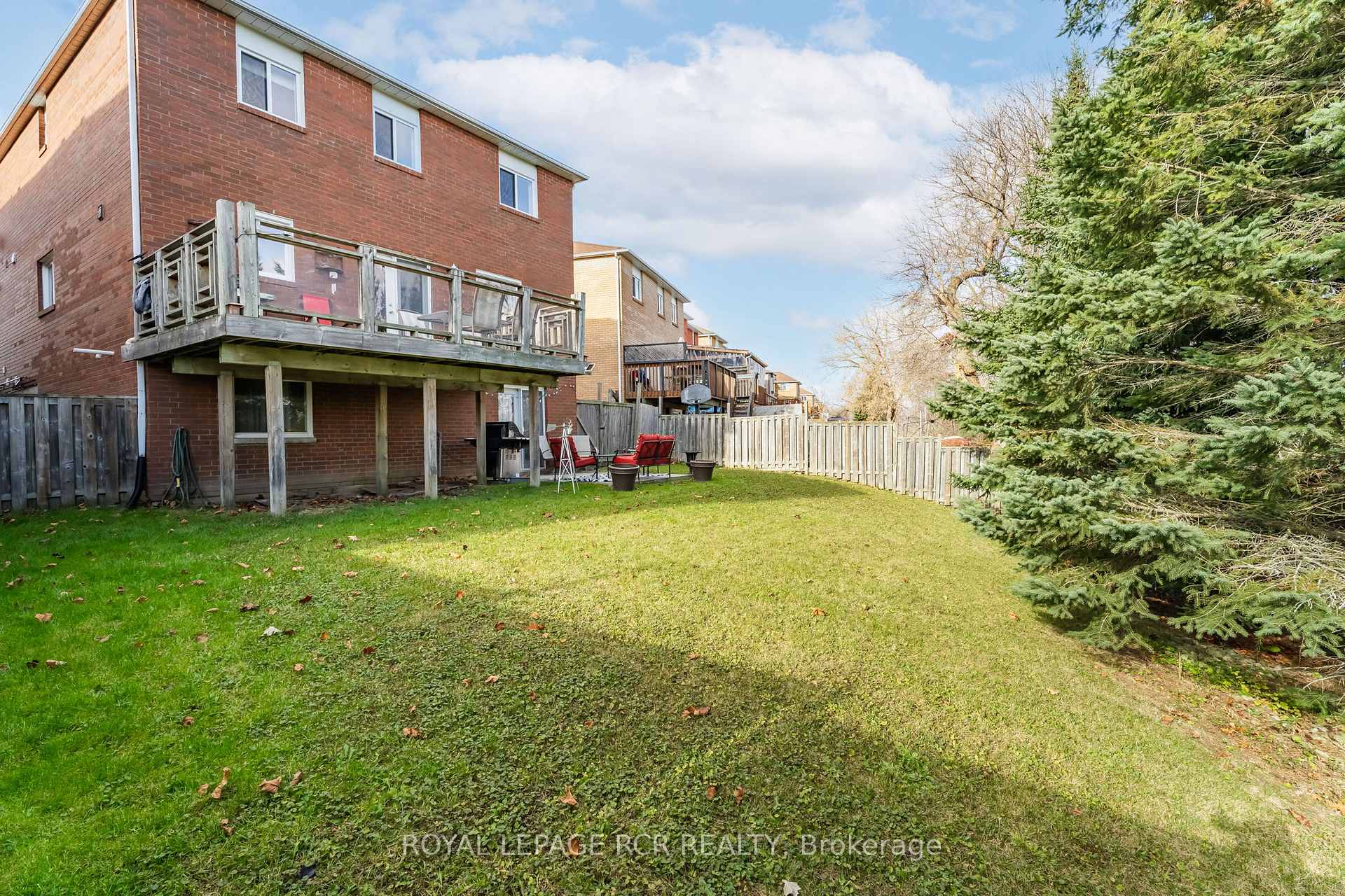 Photo 35 of 234 Howard Crescent, Orangeville — HOMEH