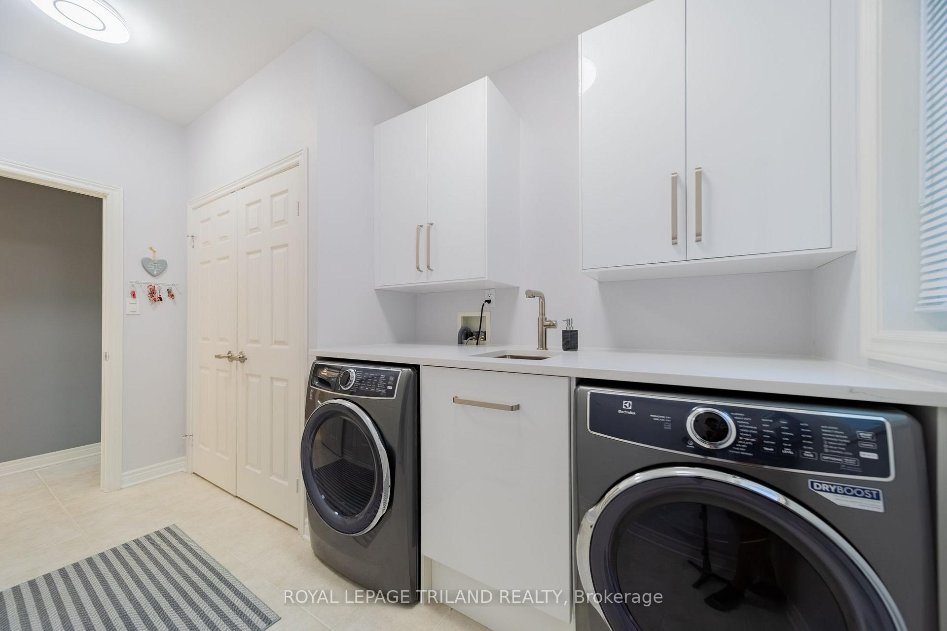 Photo 29 of 1833 Standfield Road, London, North R — HOMEH