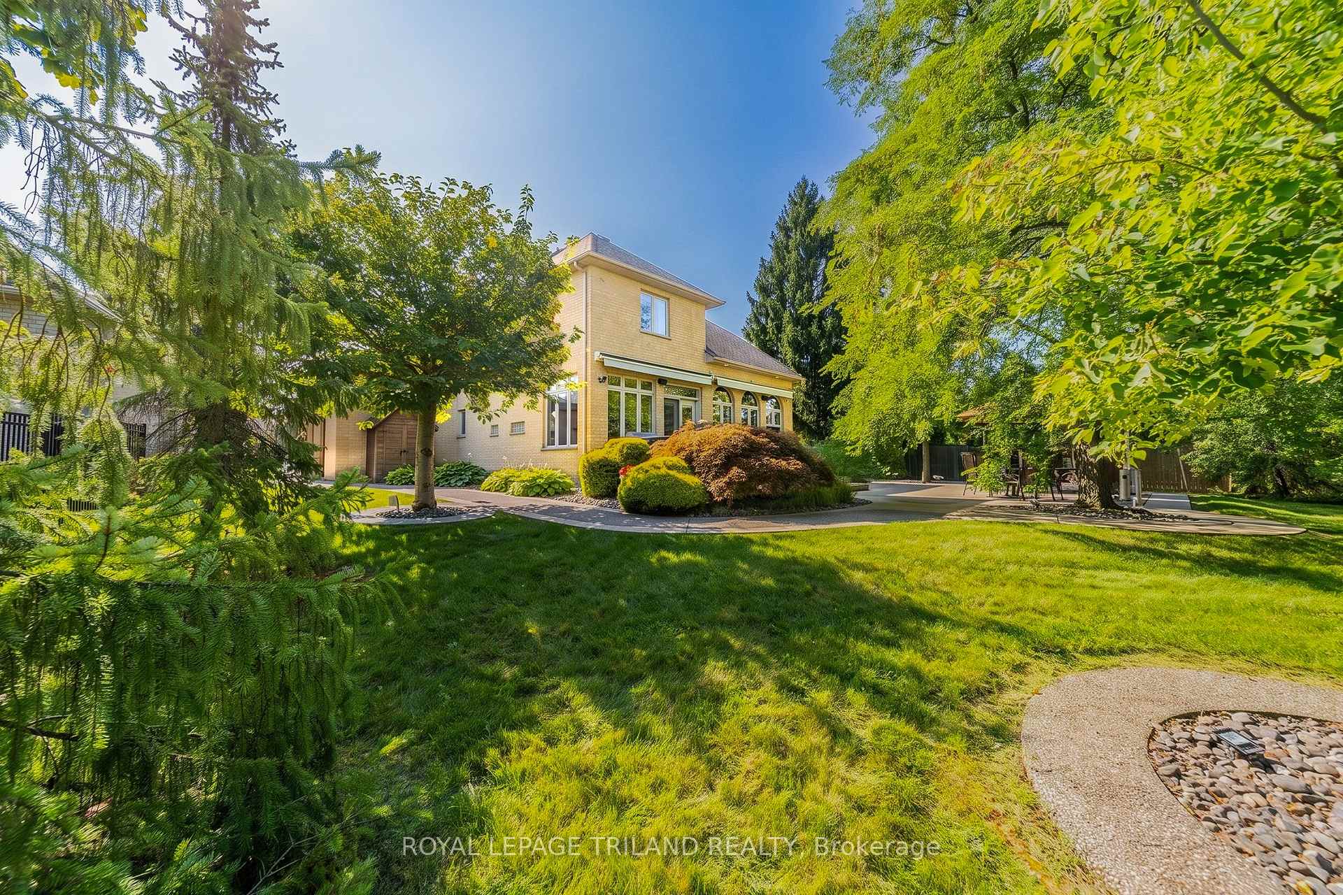 Photo 43 of 1833 Standfield Road, London, North R — HOMEH