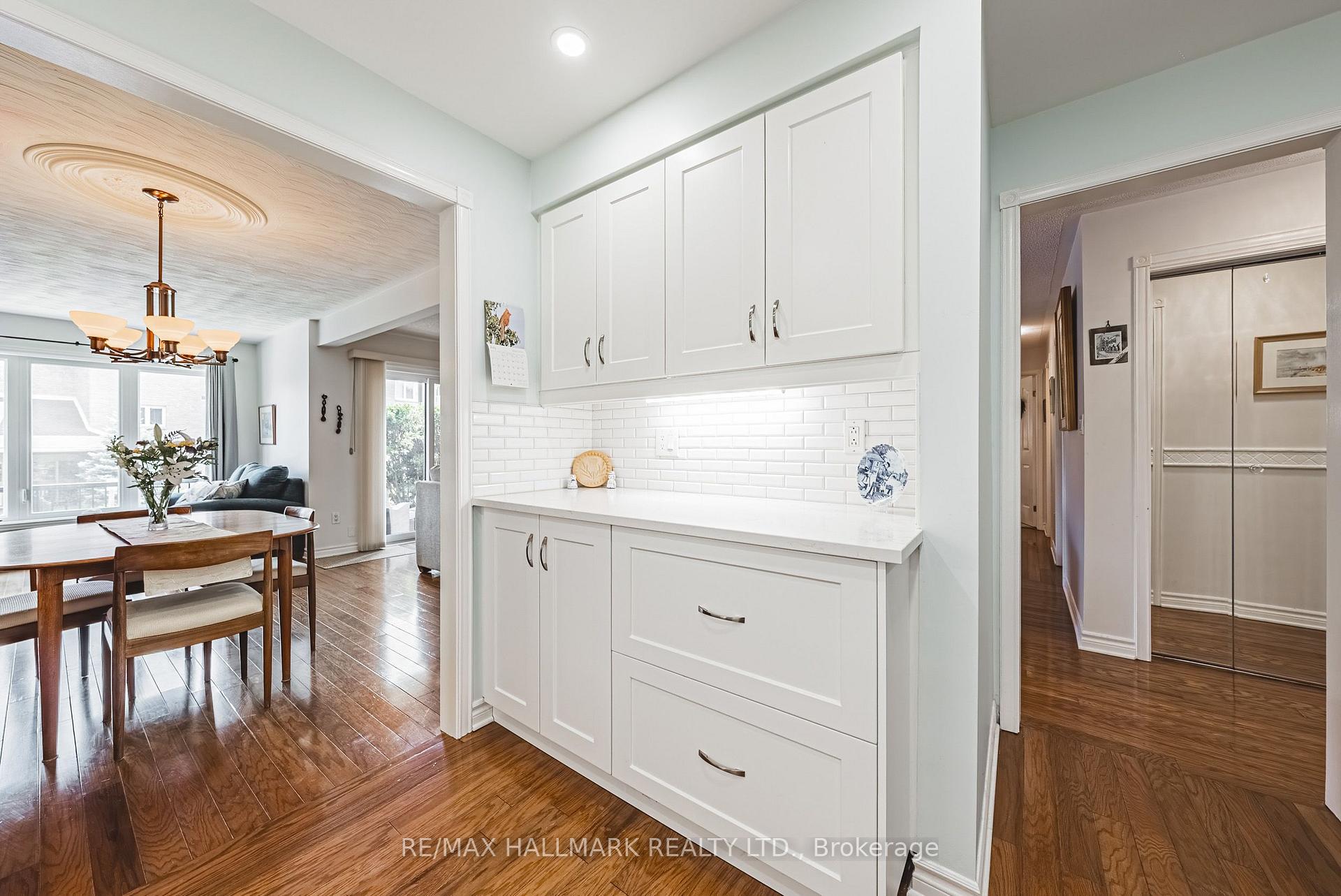 Photo 17 of Unit 6, 3050 Pinemeadow Drive, Burlington, Headon — HOMEH