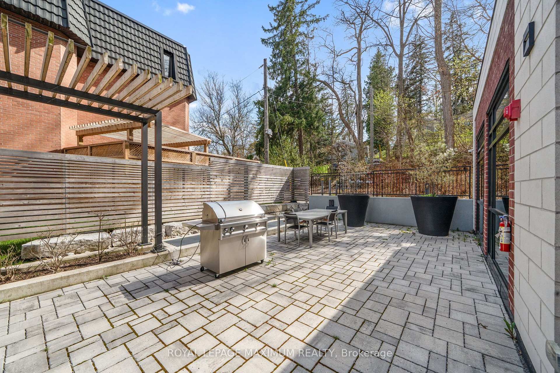 Photo 43 of Unit 313, 50 Ann Street, Caledon, Bolton West — HOMEH