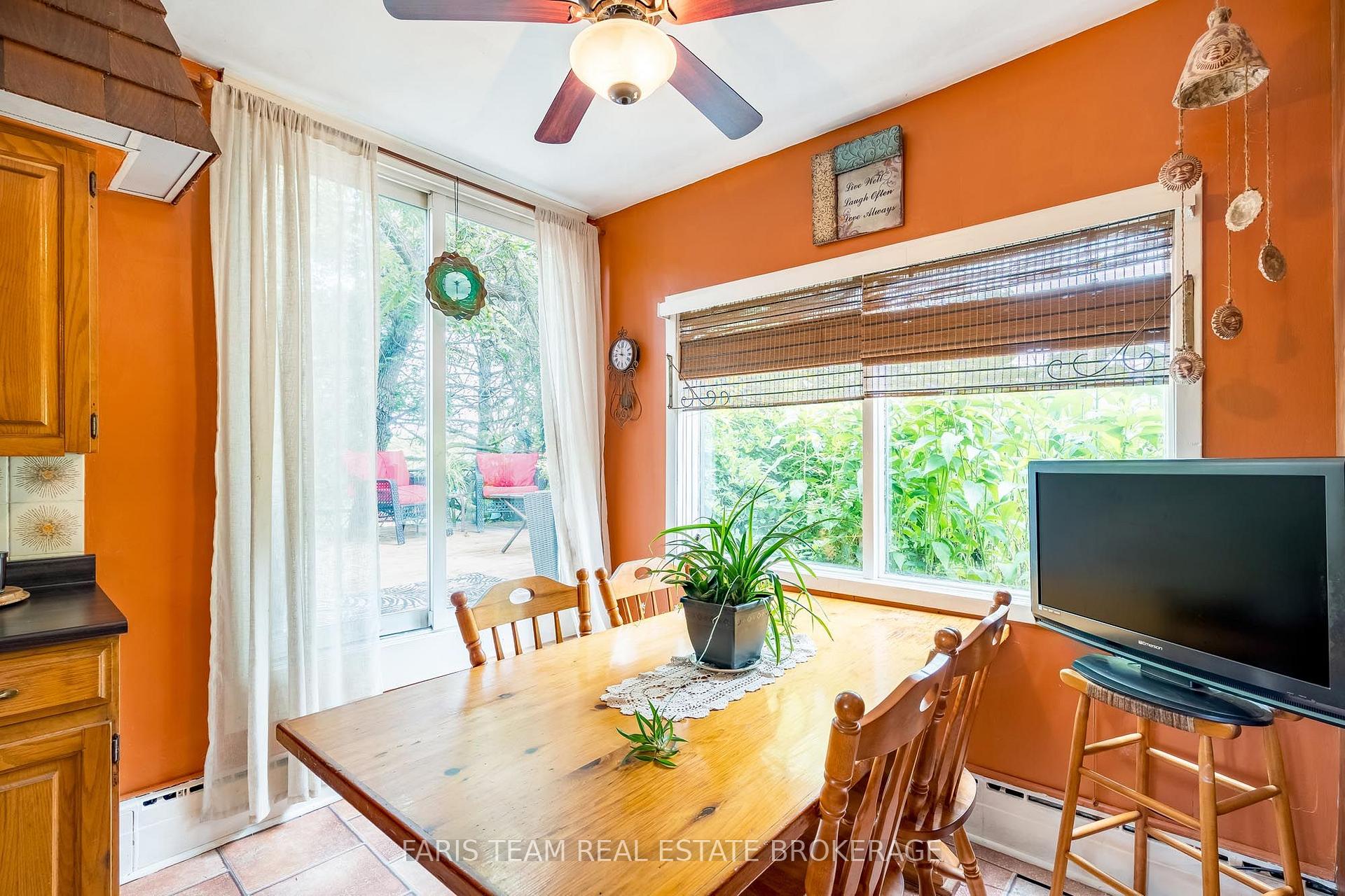 Photo 9 of 338 Gloucester Street, Midland — HOMEH