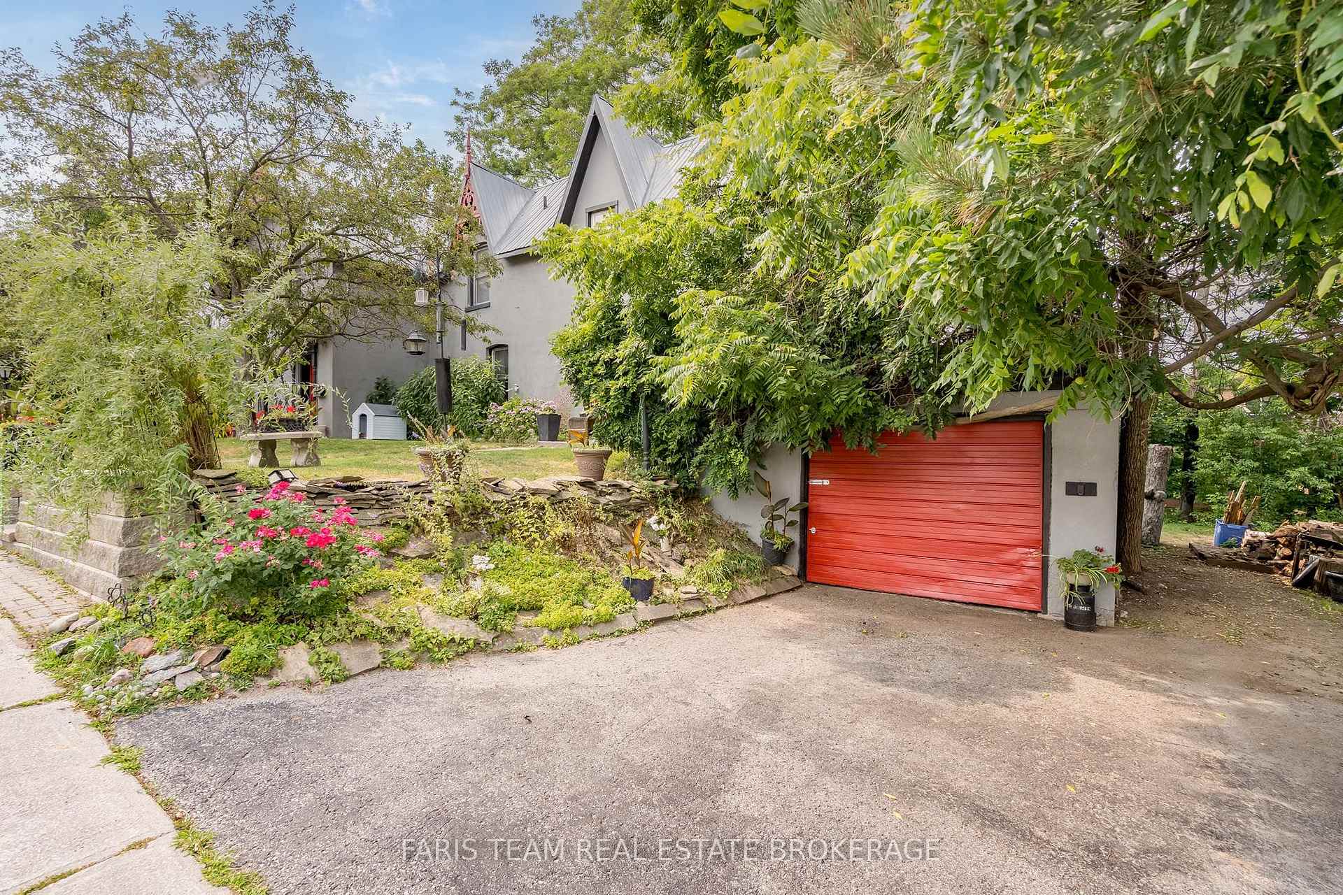 Photo 31 of 338 Gloucester Street, Midland — HOMEH