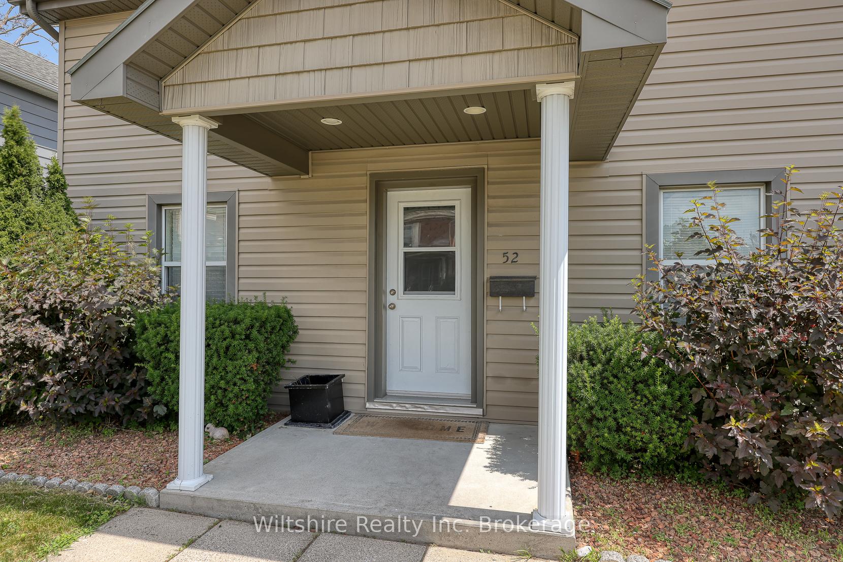 Photo 10 of 52 Bidwell Street, Tillsonburg — HOMEH