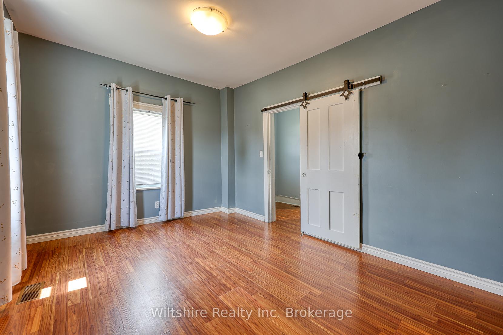 Photo 12 of 52 Bidwell Street, Tillsonburg — HOMEH