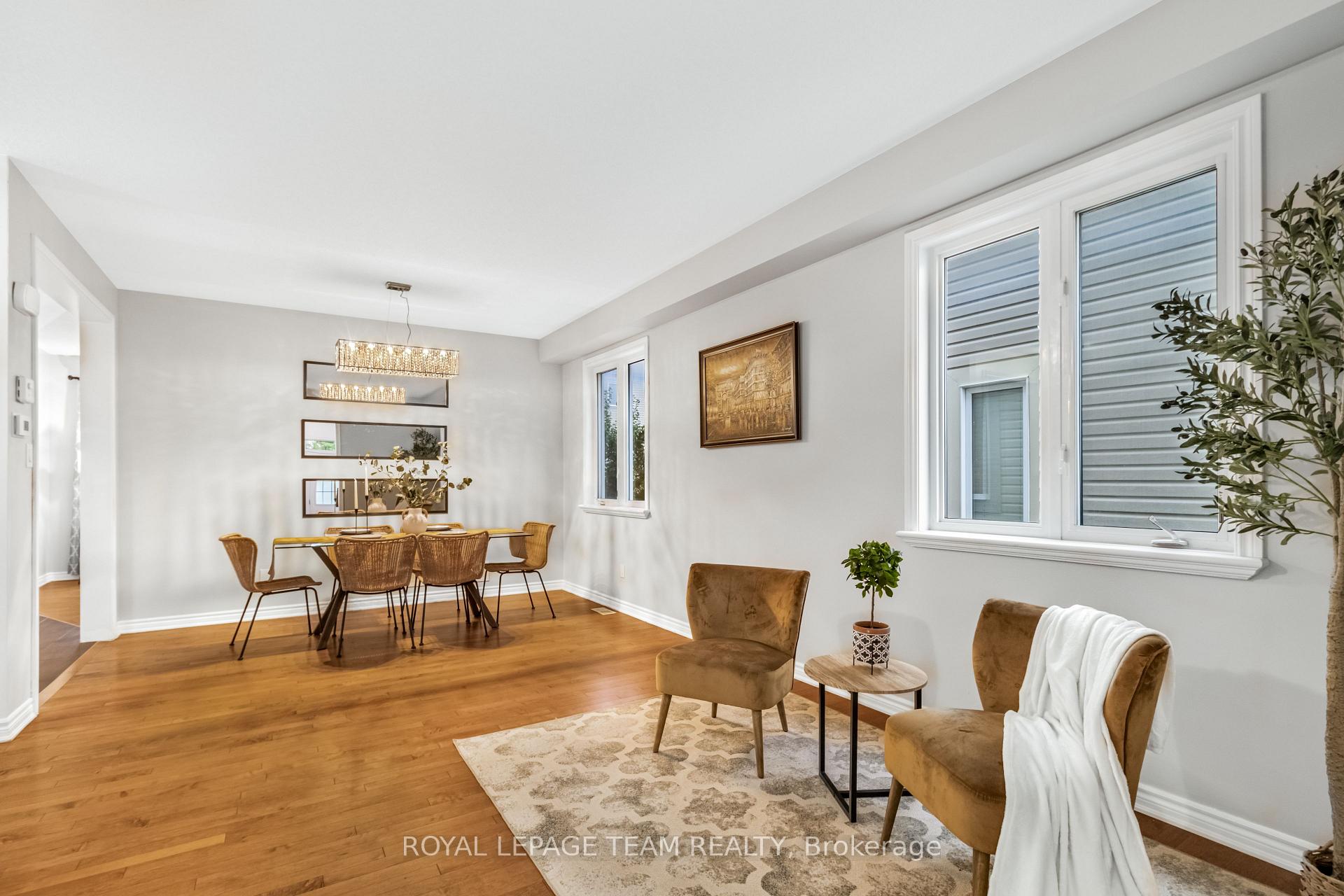 Photo 7 of 57 Crownridge Drive, Ottawa, Kanata - Emerald Meadows/Trailwest — HOMEH