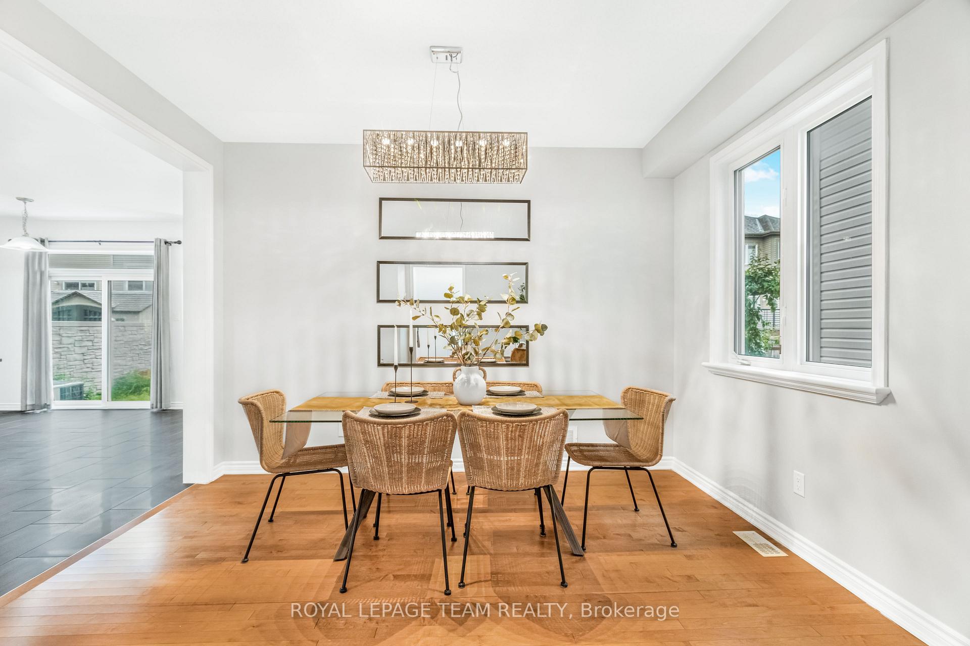 Photo 9 of 57 Crownridge Drive, Ottawa, Kanata - Emerald Meadows/Trailwest — HOMEH