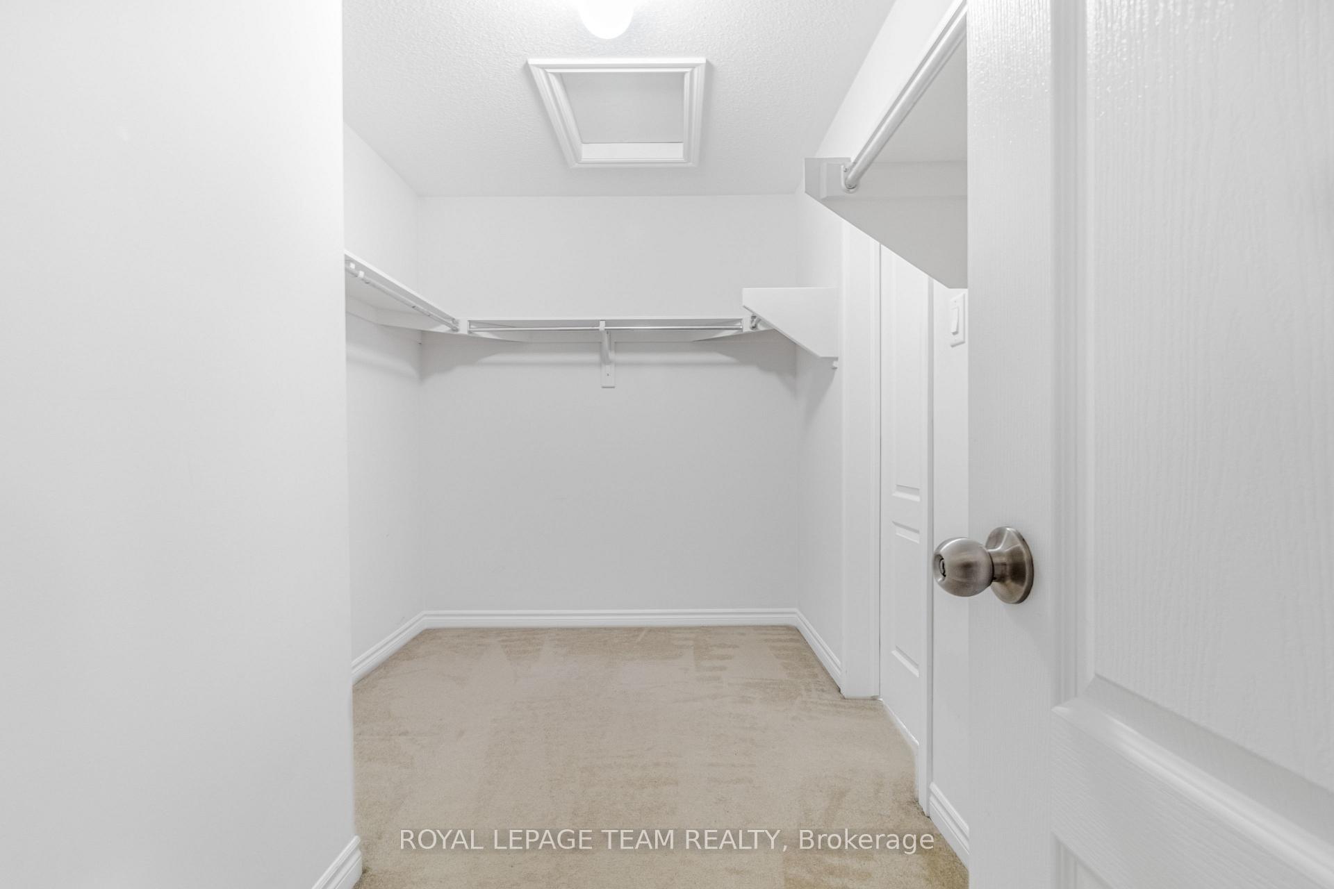 Photo 27 of 57 Crownridge Drive, Ottawa, Kanata - Emerald Meadows/Trailwest — HOMEH