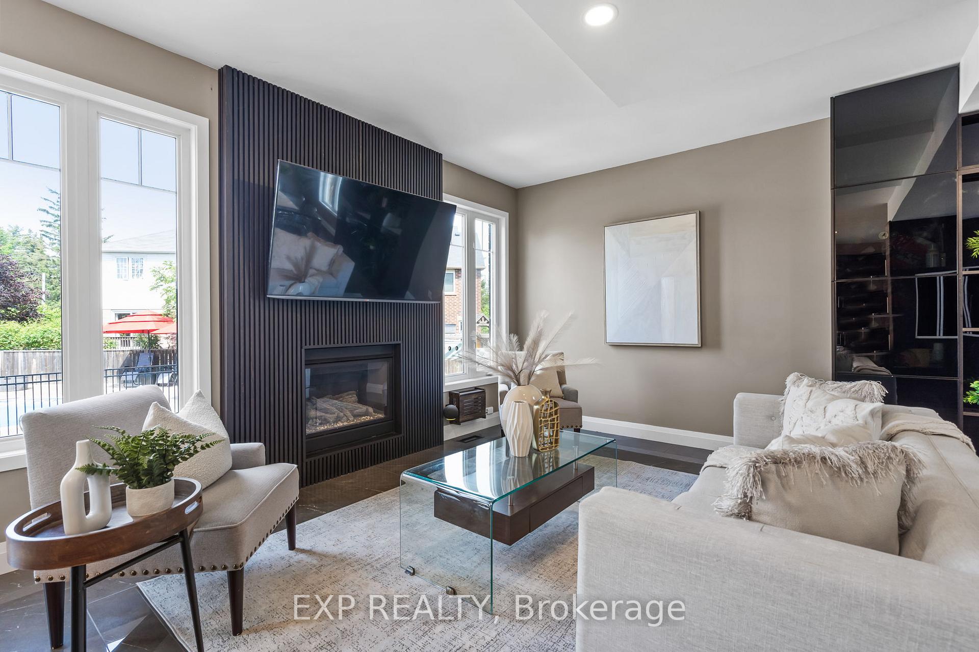 Photo 12 of 28 Ohara Lane, Hamilton, Meadowlands — HOMEH