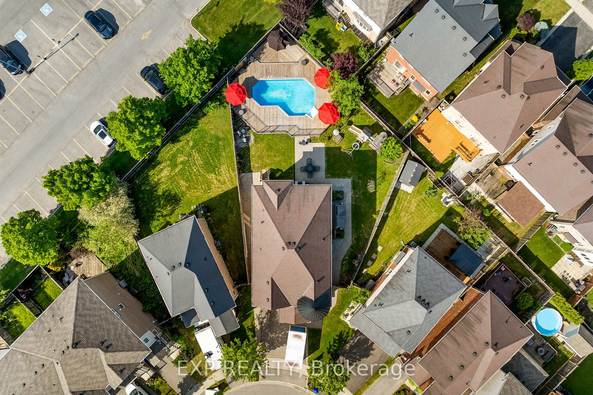 Photo 40 of 28 Ohara Lane, Hamilton, Meadowlands — HOMEH