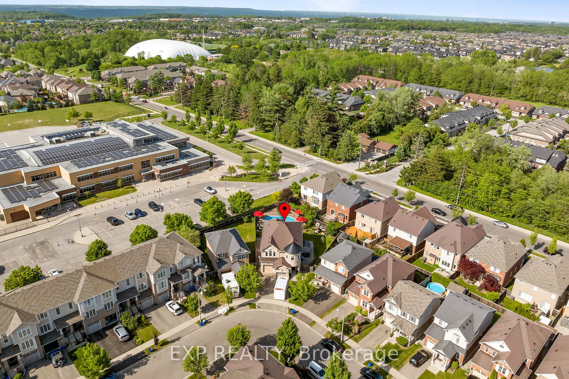 Photo 41 of 28 Ohara Lane, Hamilton, Meadowlands — HOMEH