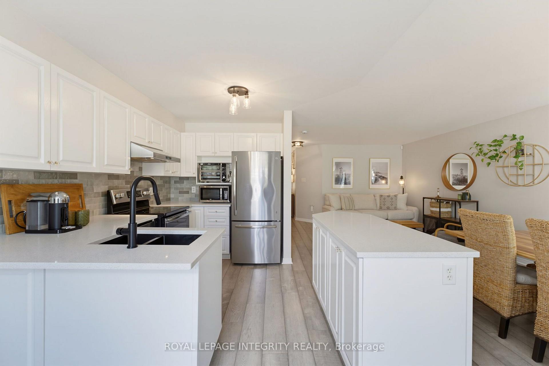 Photo 10 of 515 Woodchase Street, Ottawa, Kanata - Morgan's Grant/South March — HOMEH