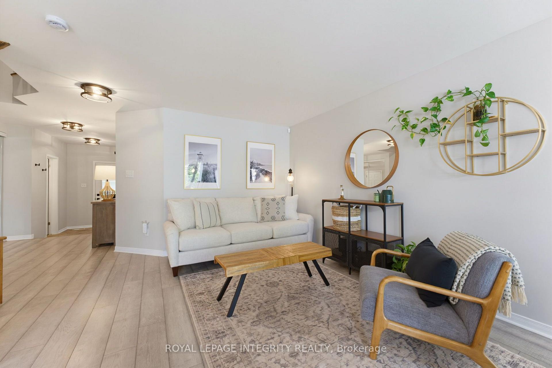 Photo 16 of 515 Woodchase Street, Ottawa, Kanata - Morgan's Grant/South March — HOMEH
