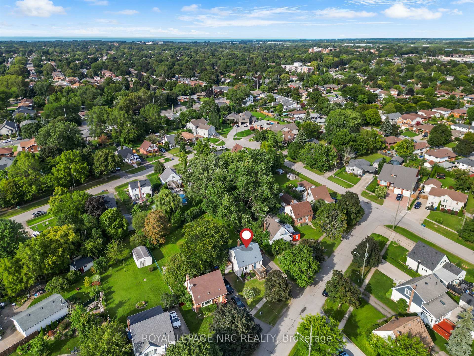 Photo 35 of 7 Vivian Avenue, St. Catharines, Carlton/Bunting — HOMEH