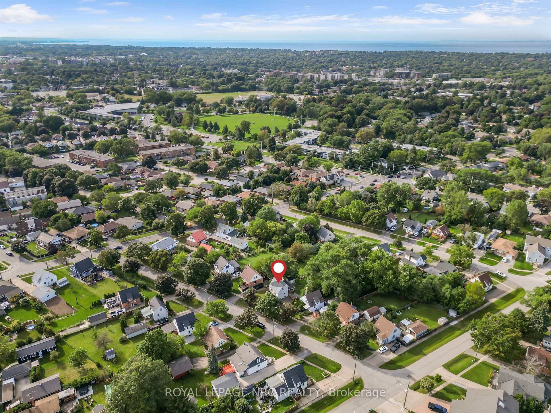 Photo 36 of 7 Vivian Avenue, St. Catharines, Carlton/Bunting — HOMEH