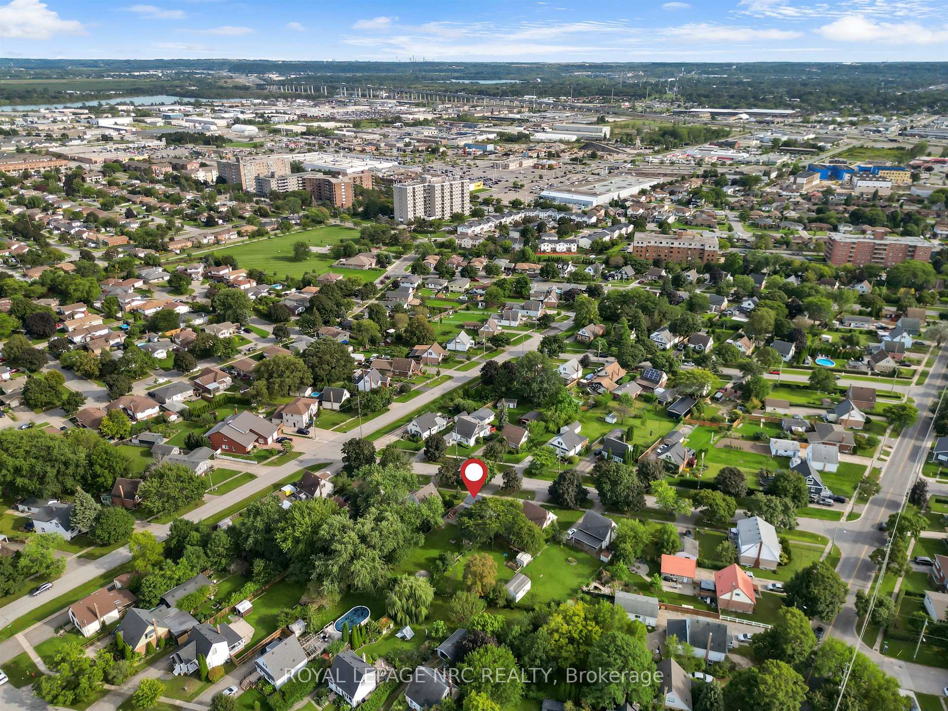 Photo 37 of 7 Vivian Avenue, St. Catharines, Carlton/Bunting — HOMEH